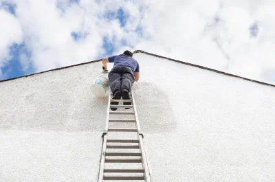 Peinture extérieure à Lupé — façades et ravalement